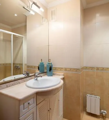 Precioso Dos Con Garaje Apartmán Vigo